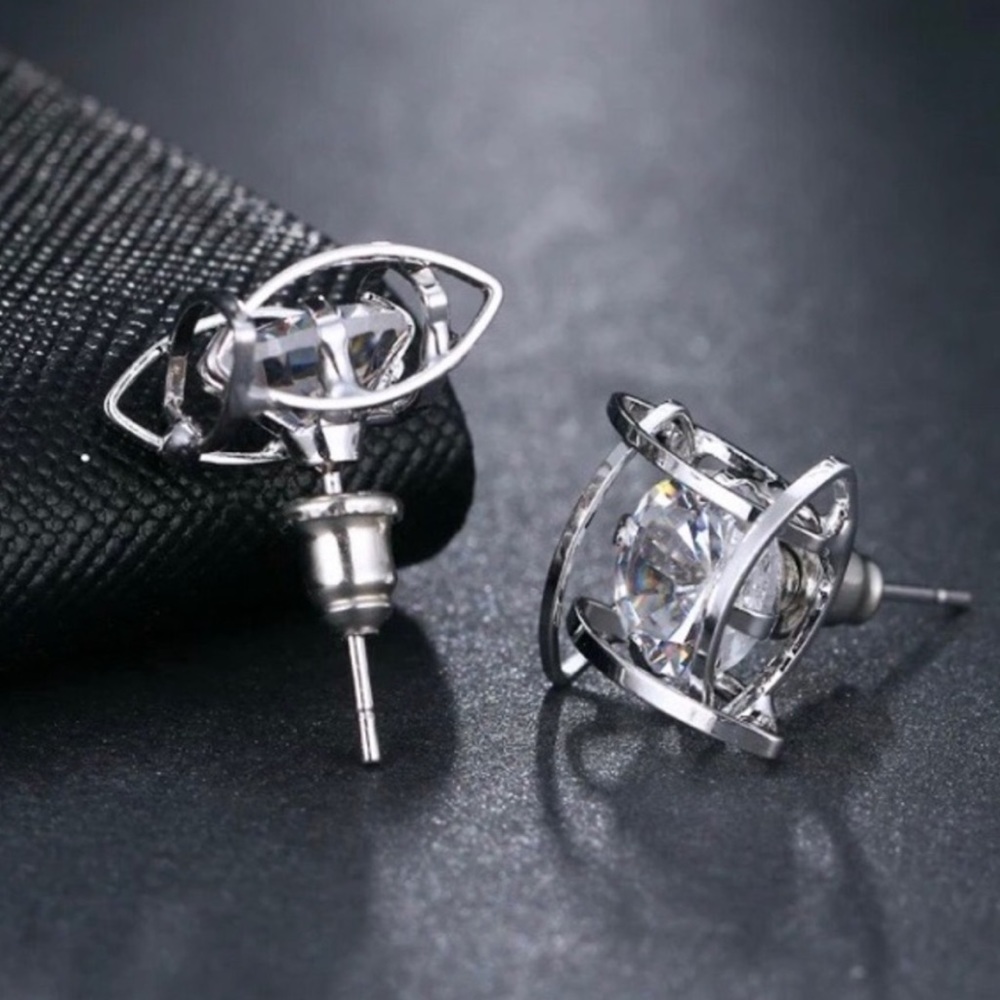 NEW SILVER 3D CAGE DIAMOND STUD EARRINGS - Picture 6 of 6